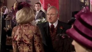 Смотреть на Лордфильм 2.0 Сериал Доктор Кто 2005